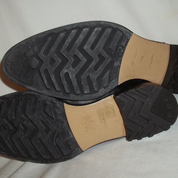 MIU MIU Black Leather Ankle Shootie Slip-On Shoes - Picture 6 of 8